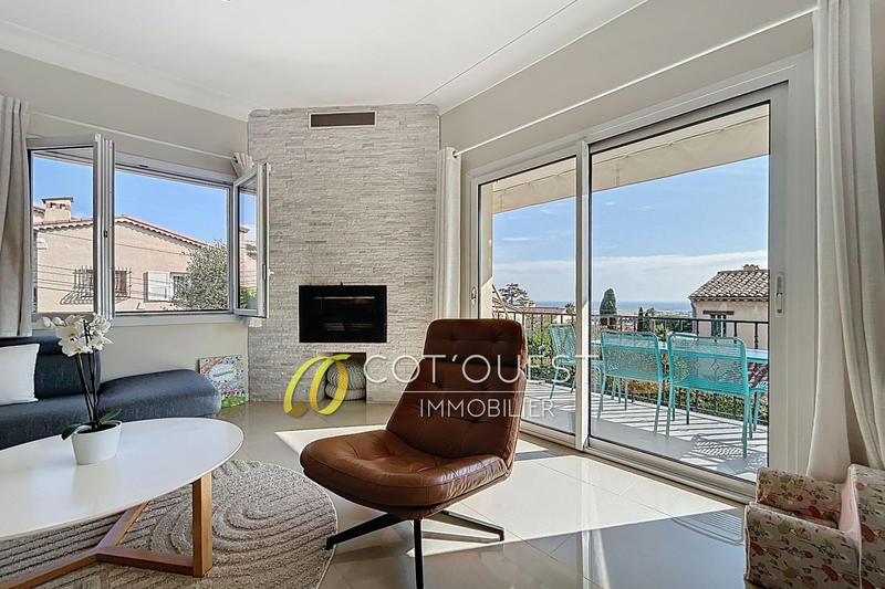 Maison - 207 m² - 6 pièces