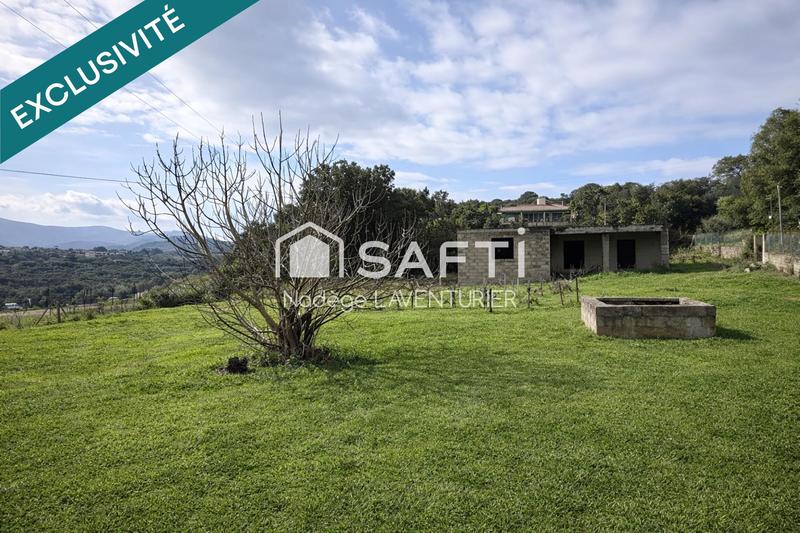 Maison - 264 m² - 5 pièces