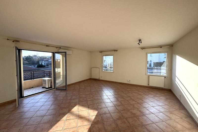 Appartement - 86 m² - 3 pièces