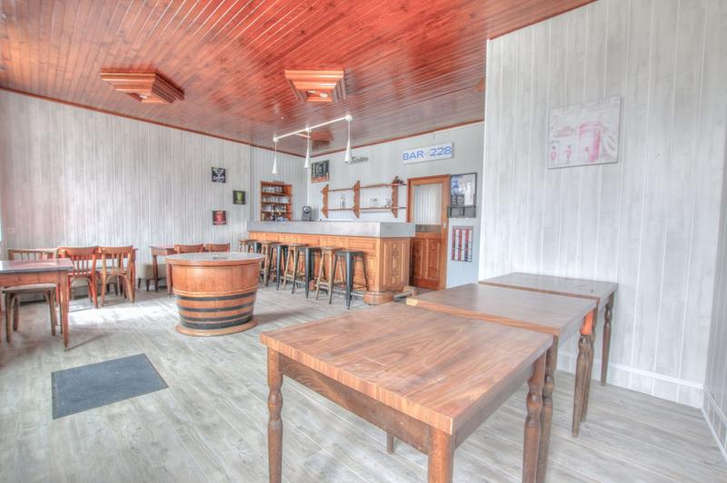 Bastide - 360 m² - 7 pièces