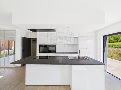 Maison - 162 m² - 7 pièces