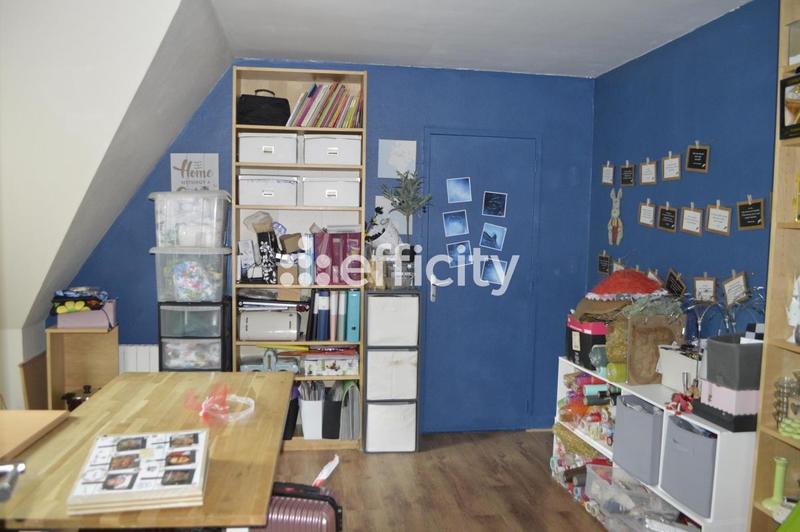 Demeure - 350 m² - 11 pièces