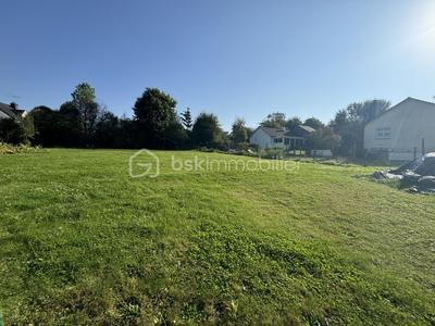 Terrain industriel - 650 m²