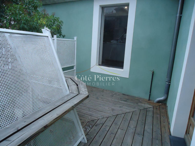 Appartement - 200 m² - 3 pièces