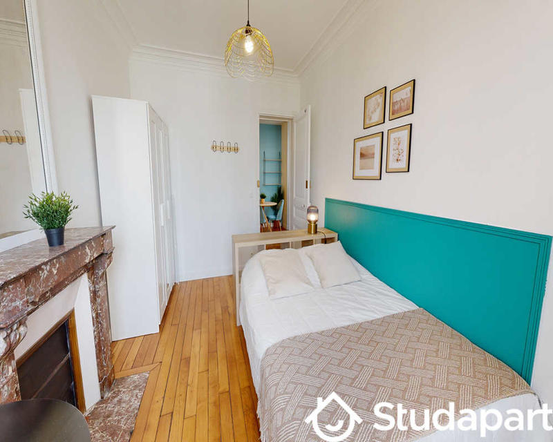 Chambre - 160 m² - 1 pièce