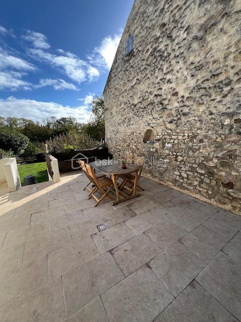 Maison - 86 m² - 4 pièces