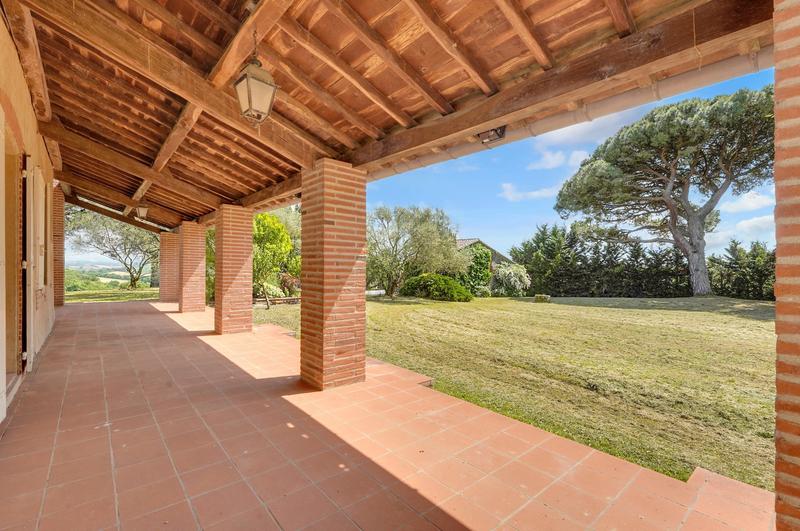 Ferme - 525 m² - 10 pièces