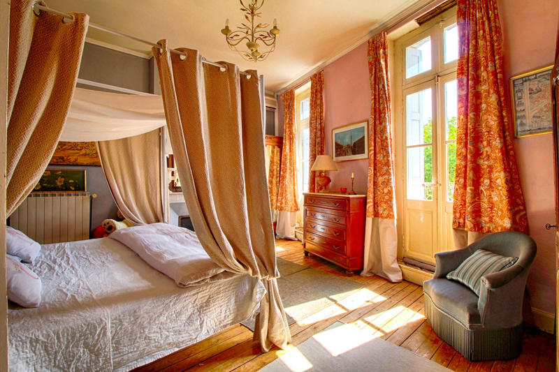 Appartement - 138 m² - 5 pièces