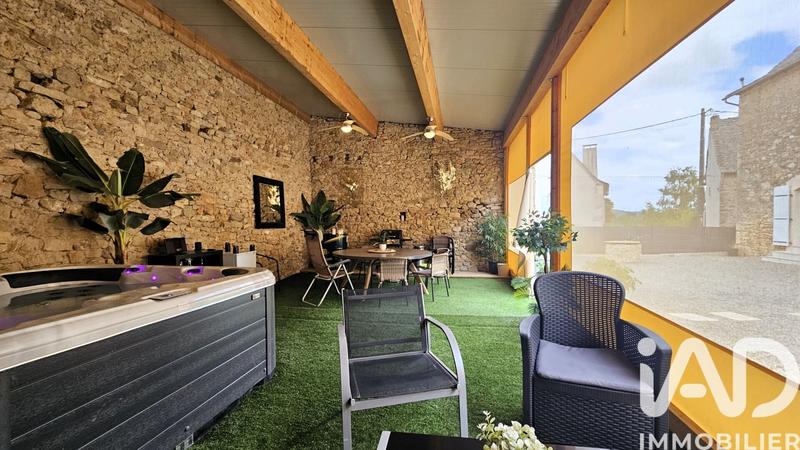 Maison de campagne - 251 m² - 7 pièces