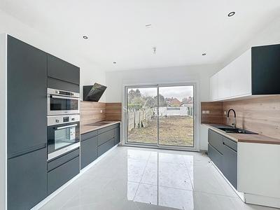 Maison - 129 m² - 6 pièces