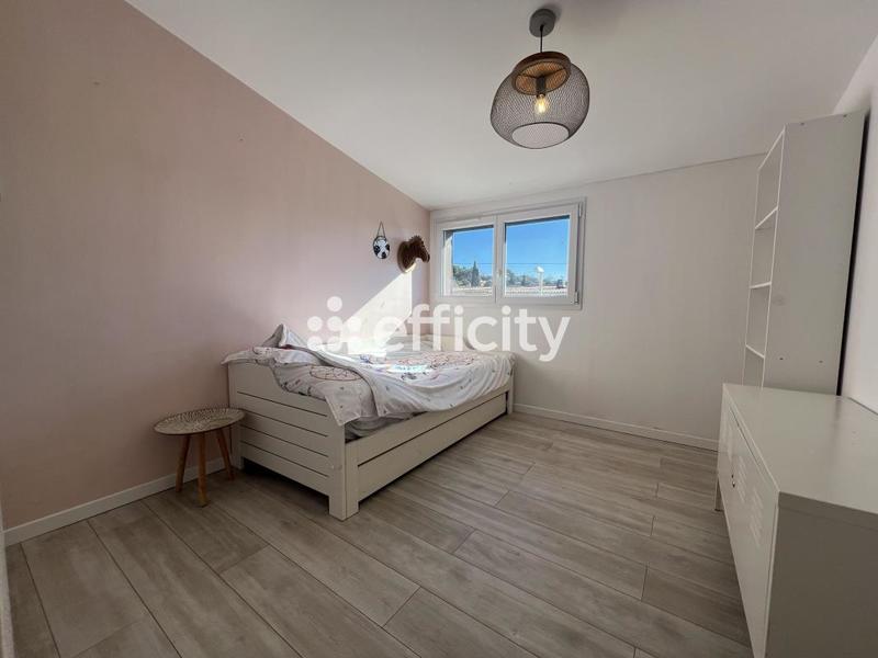 Maison - 104 m² - 5 pièces