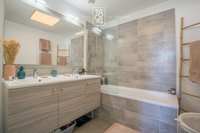 Appartement - 65 m² - 3 pièces