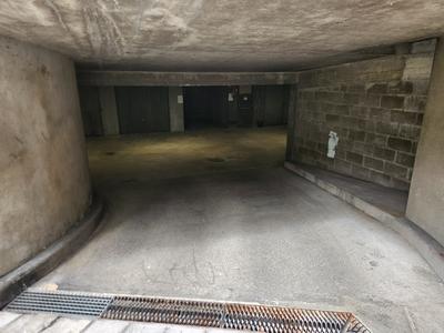 Parking / Garage - 13 m²