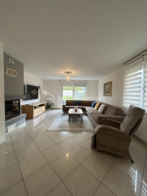 Maison - 157 m² - 8 pièces