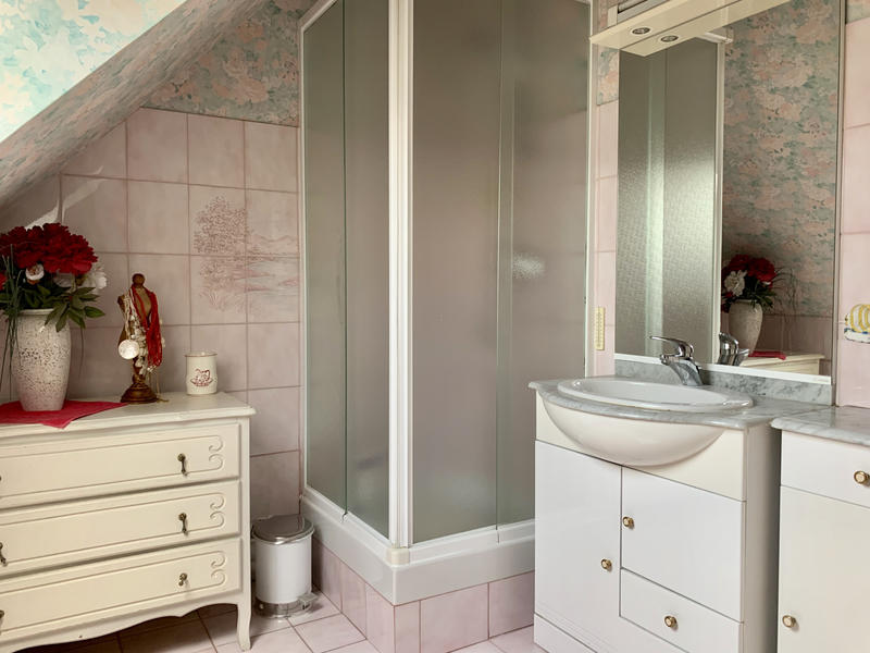 Maison - 98 m² - 5 pièces