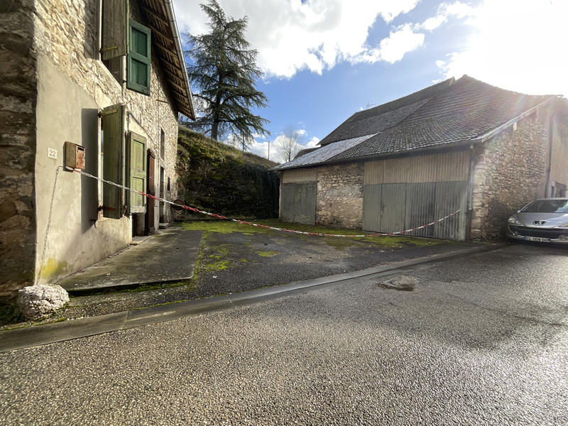 Maison de village - 80 m² - 4 pièces