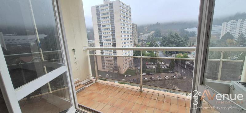 Appartement - 90 m² - 4 pièces