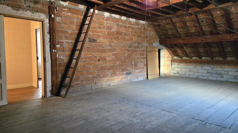 Maison traditionnelle - 95 m² - 5 pièces