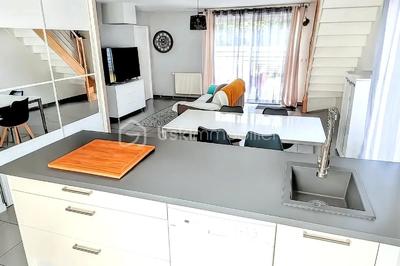 Maison - 109 m² - 6 pièces