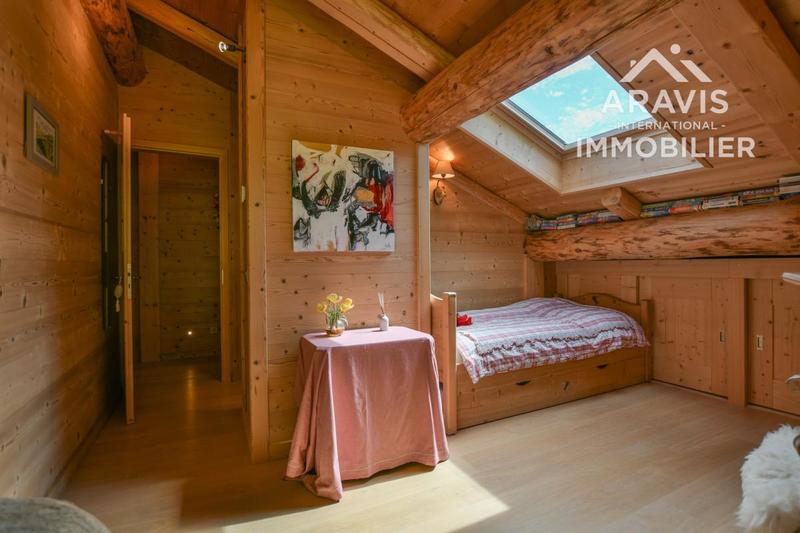 Châlet - 425 m² - 6 pièces