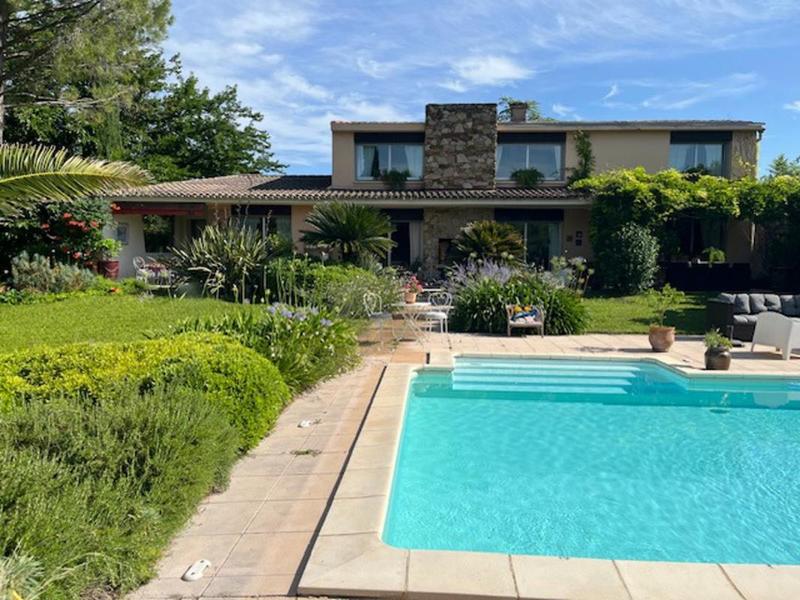 Maison d'architecte - 255 m² - 6 pièces