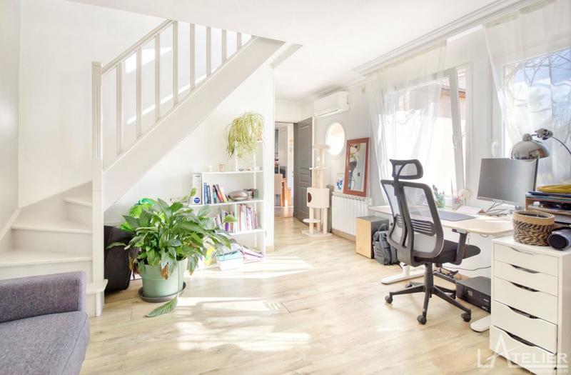 Maison - 204 m² - 8 pièces