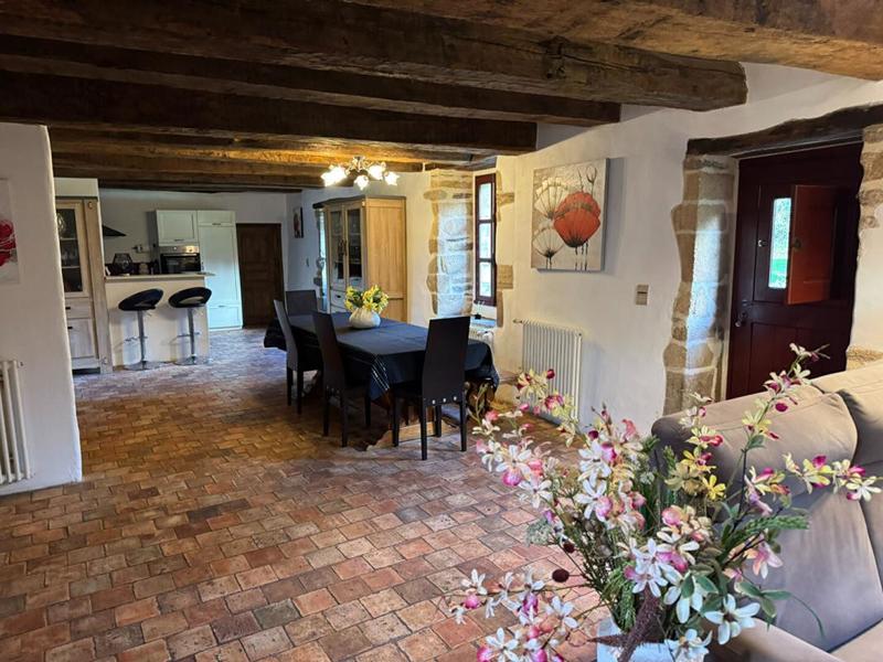 Chaumière - 156 m² - 6 pièces