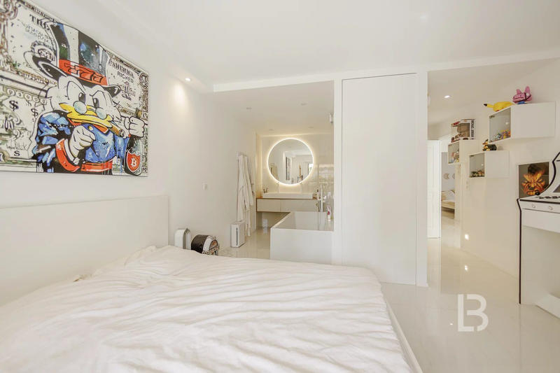 Appartement - 116 m² - 4 pièces