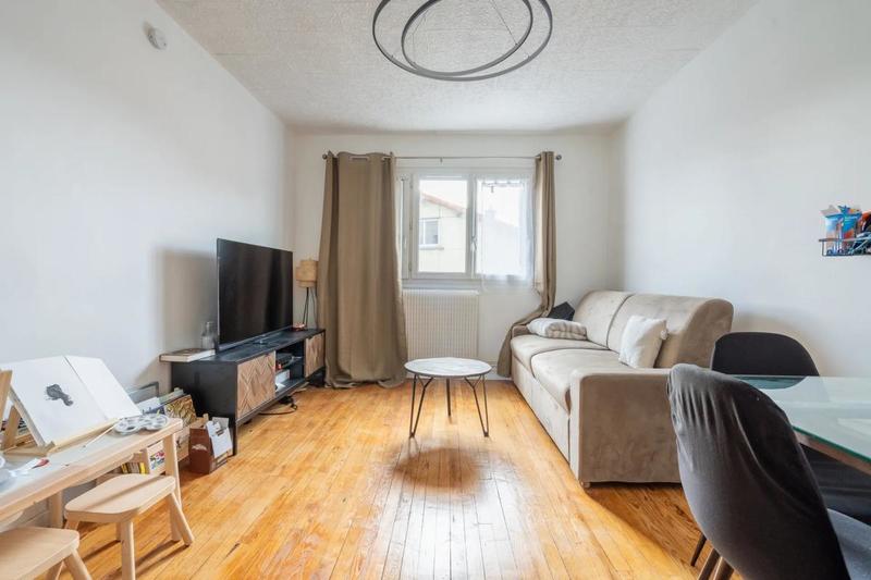 Appartement - 49 m² - 3 pièces