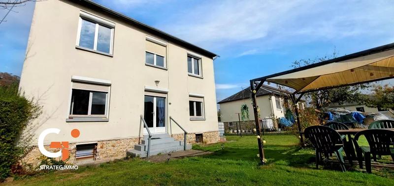 Maison de ville - 97 m² - 5 pièces