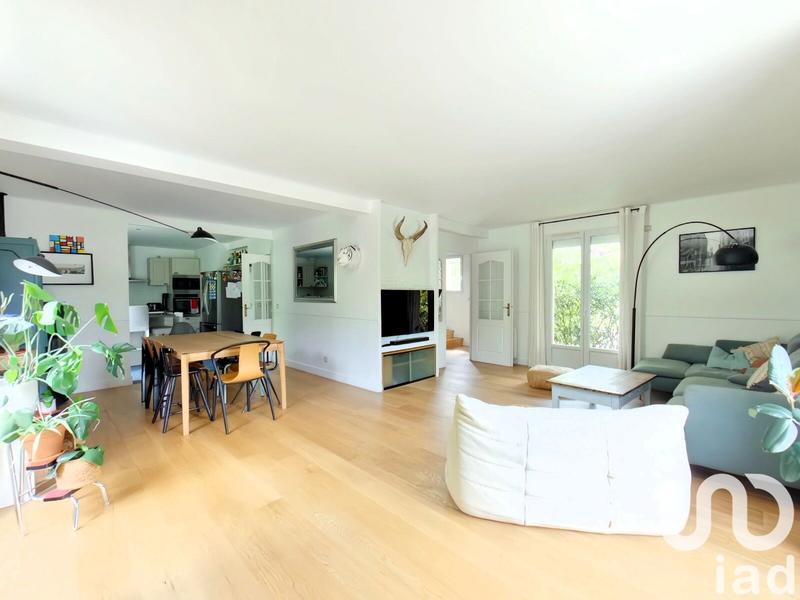 Maison - 140 m² - 7 pièces