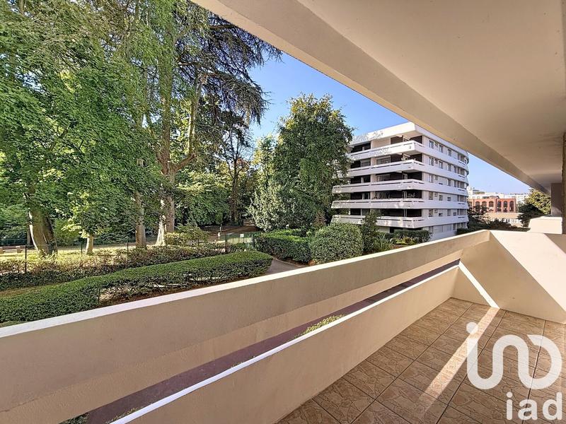 Appartement - 86 m² - 4 pièces