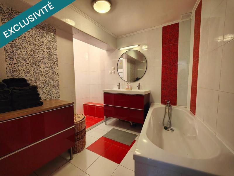 Maison - 188 m² - 9 pièces