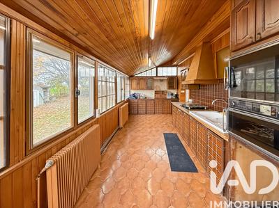 Maison - 98 m² - 5 pièces