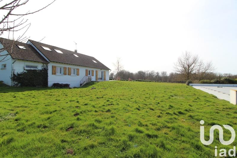 Maison - 212 m² - 9 pièces