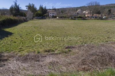 Terrain - 800 m²