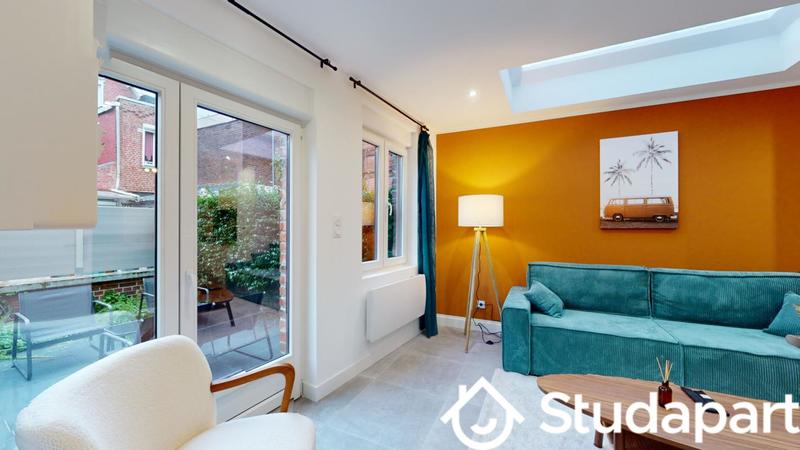 Chambre - 9 m² - 1 pièce