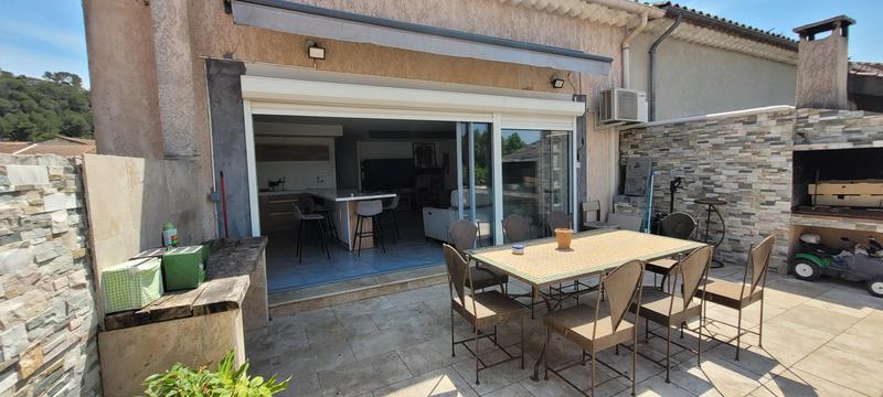 Maison bourgeoise - 152 m² - 9 pièces