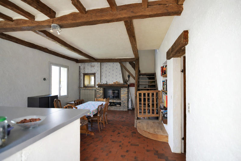 Maison - 218 m² - 8 pièces