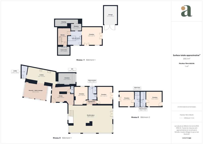 Maison - 227 m² - 7 pièces