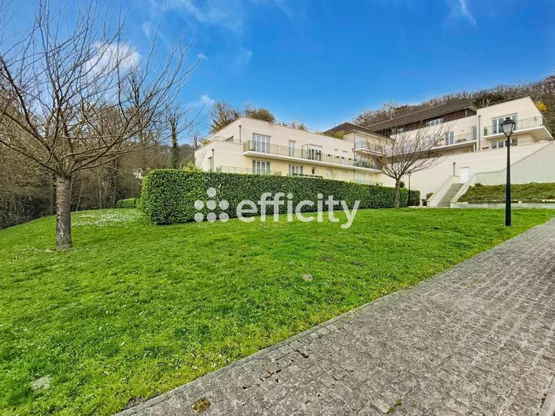 Appartement - 77 m² - 4 pièces