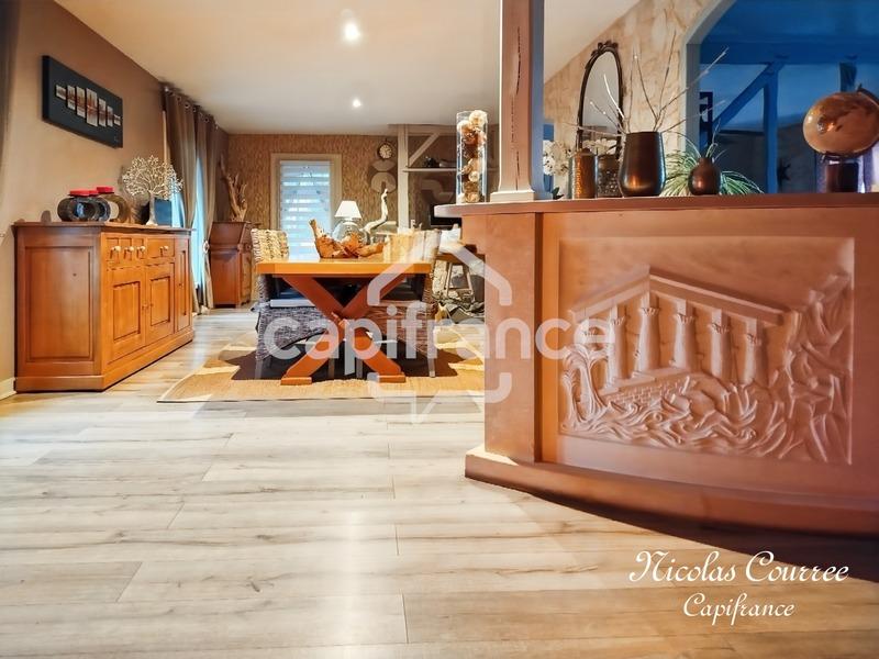 Maison - 140 m² - 6 pièces