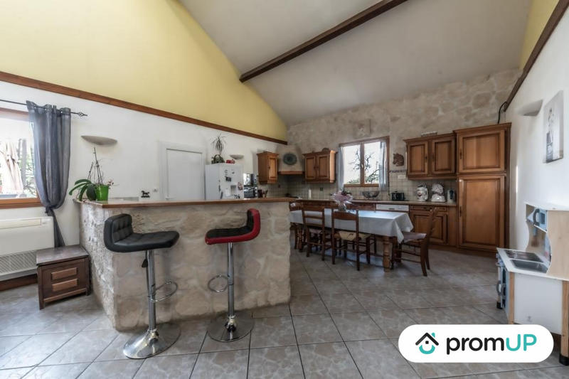 Maison ancienne - 165 m² - 6 pièces