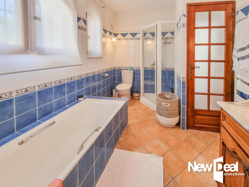 Maison - 158 m² - 6 pièces