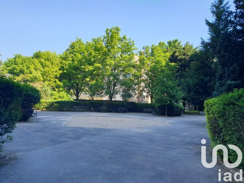 Appartement - 85 m² - 4 pièces