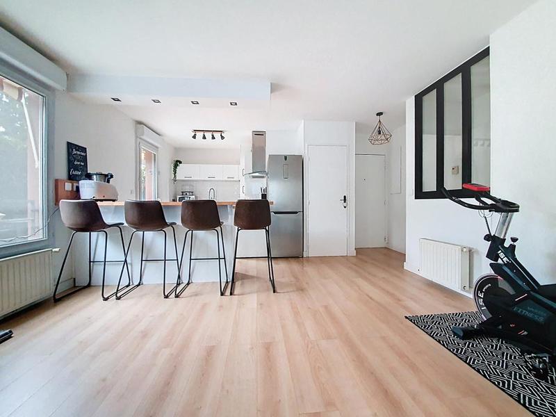 Appartement - 72 m² - 3 pièces