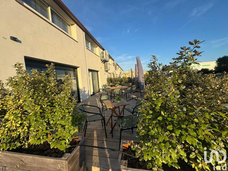 Local commercial - 140 m²