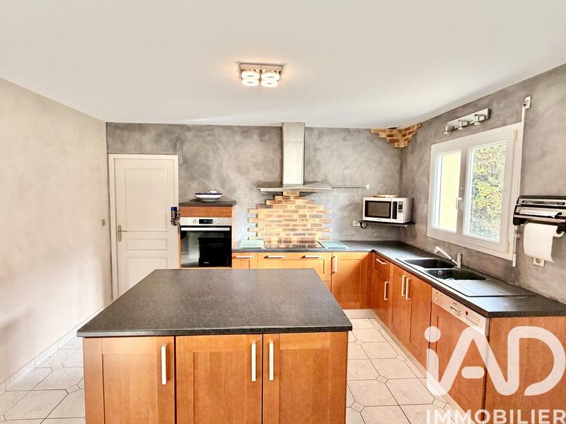 Maison - 169 m² - 7 pièces