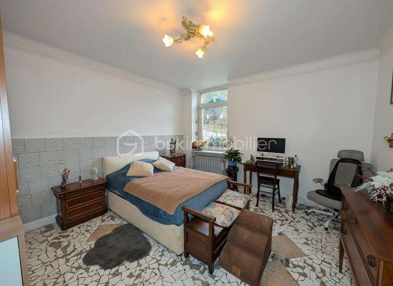 Appartement - 95 m² - 4 pièces