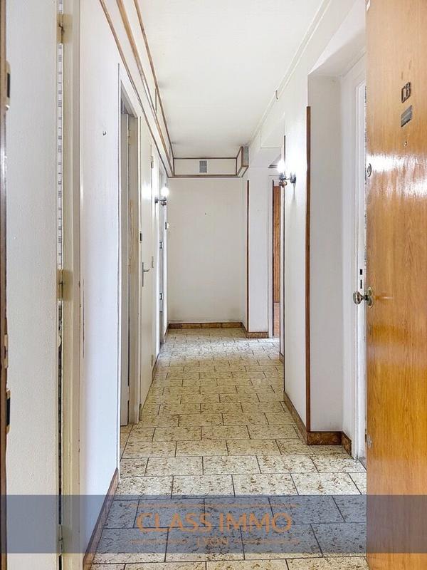 Appartement - 81 m² - 5 pièces